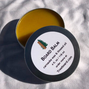 roots-n-fruits-board-balm
